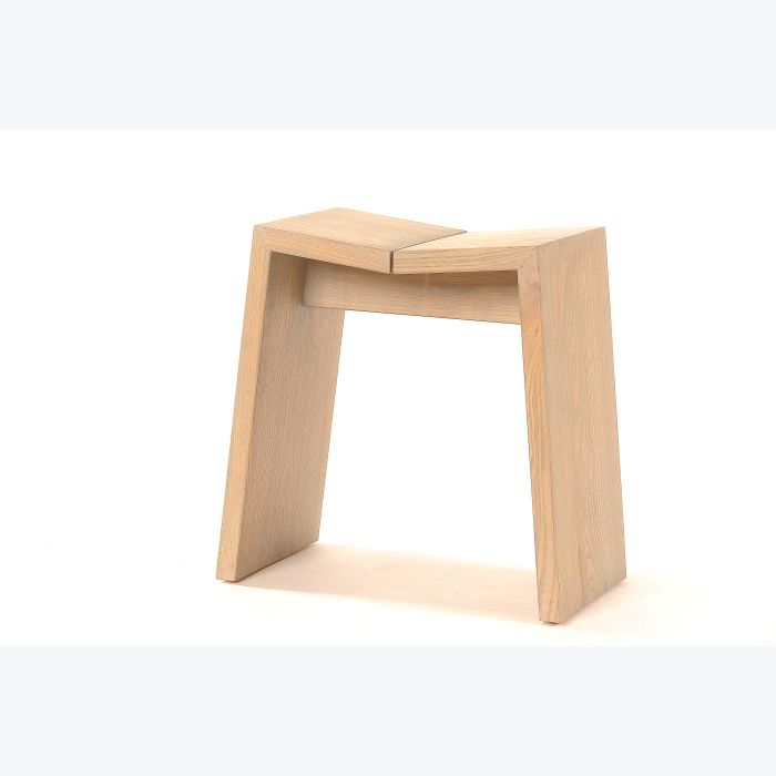 Tabouret Mezenc en bois de chêne
