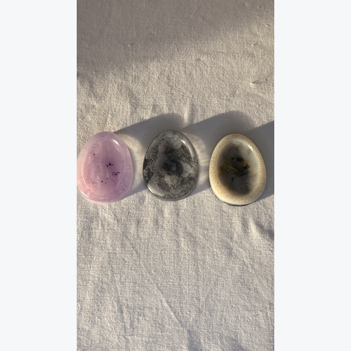 Pierre de sérénité ovale