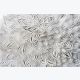 Sur un nuage, chapeau en sisal et plumes