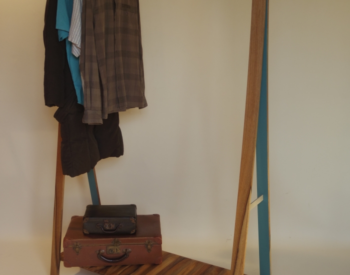 Portant à vêtements bleu