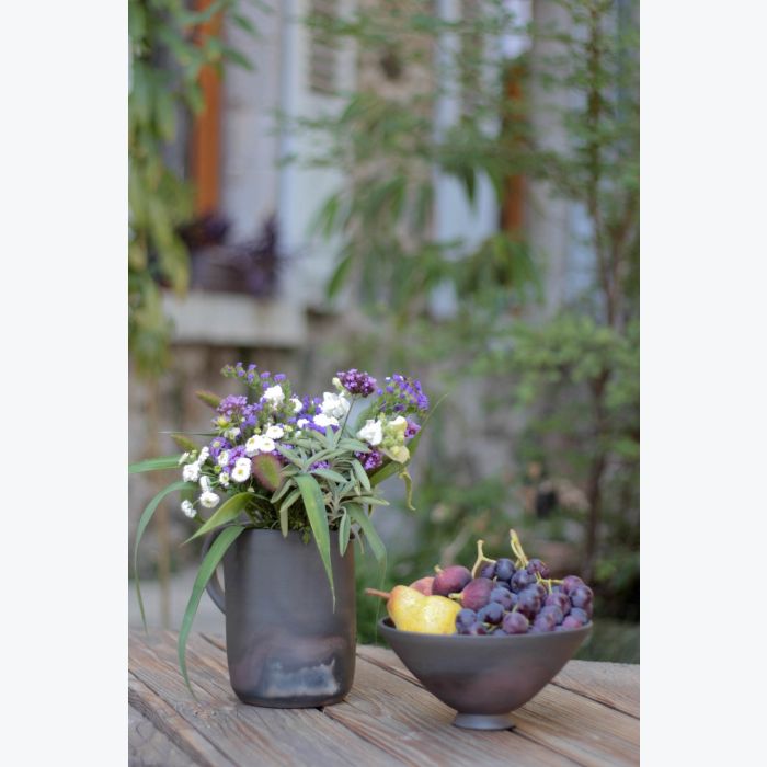 Pichet en grès enfumé - ton sombre