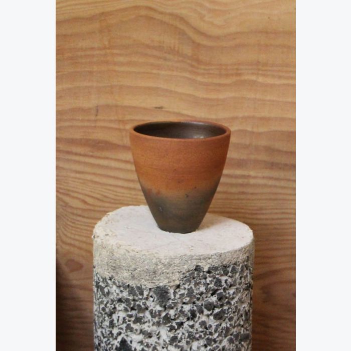 Tasse à café en grès enfumé - ton brun