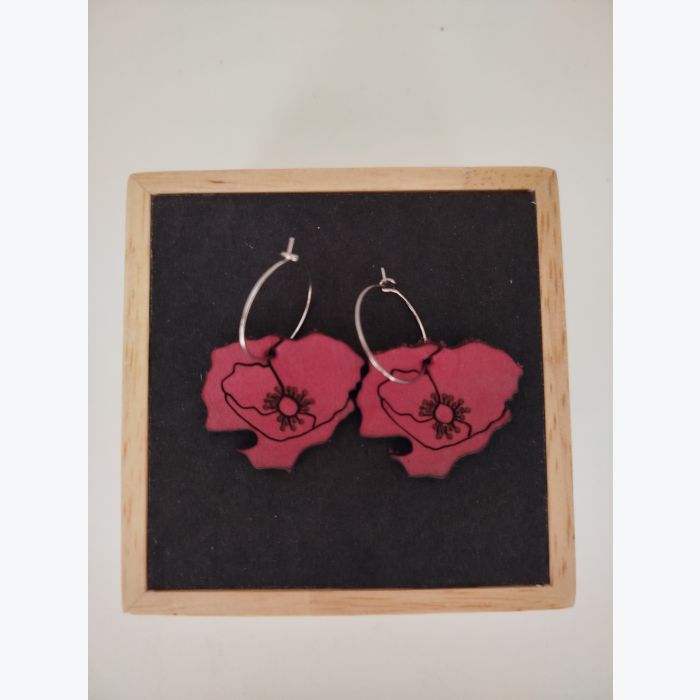 Boucles d’oreilles créoles en cuir rouge coquelicot gravé au laser – acier inox hypoallergénique