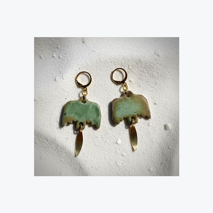 Boucles d’oreilles oiseaux en porcelaine émail vert antique