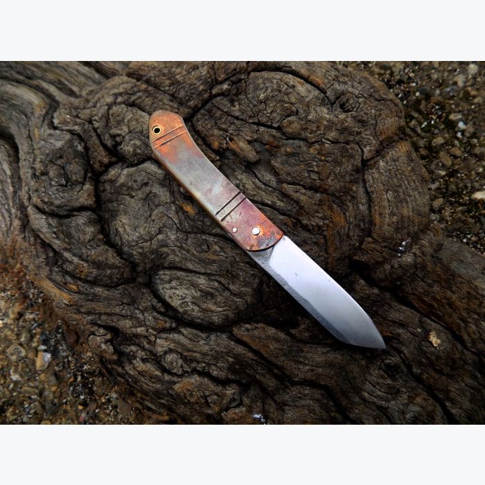 Couteau pliant 2 clous en Vieux Cuivre