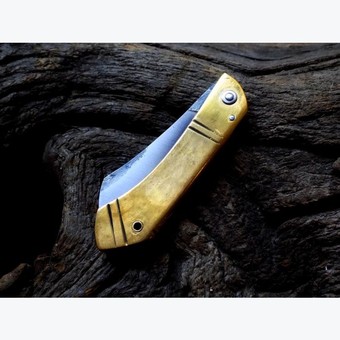 Couteau pliant 2 clous en Laiton