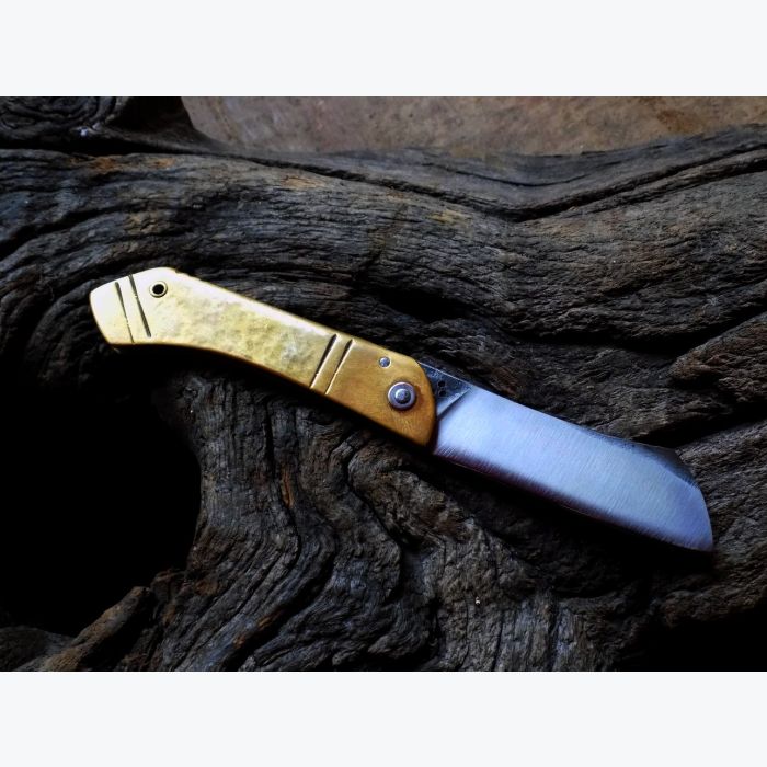 Couteau pliant 2 clous en Laiton