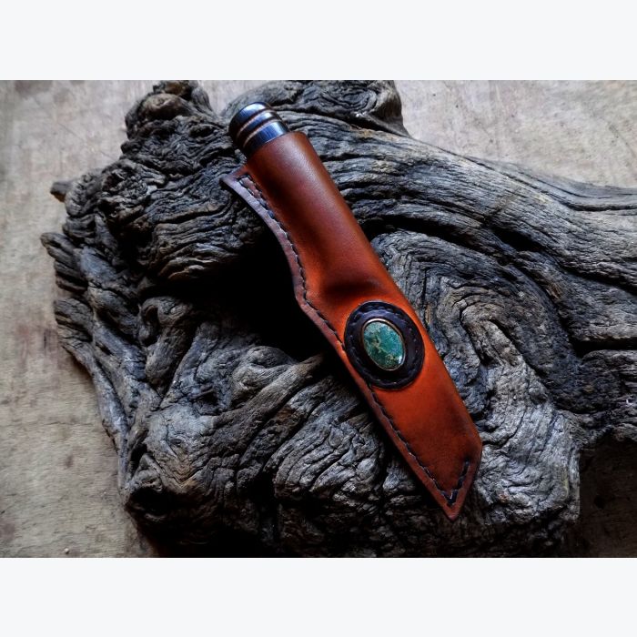 Couteau droit en Chêne Vert et Cuivre, Lame sandwich.