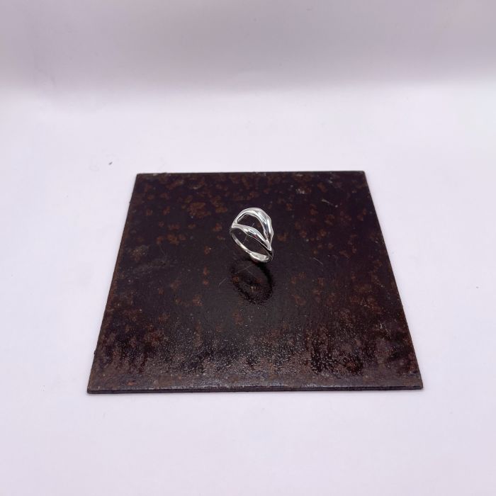 Bague en argent - Brûlure sculptée