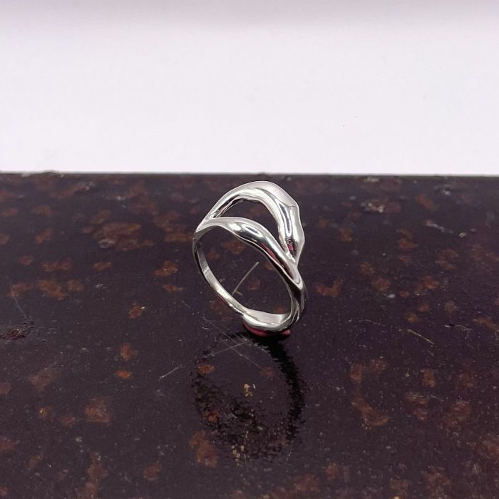Bague en argent - Brûlure sculptée