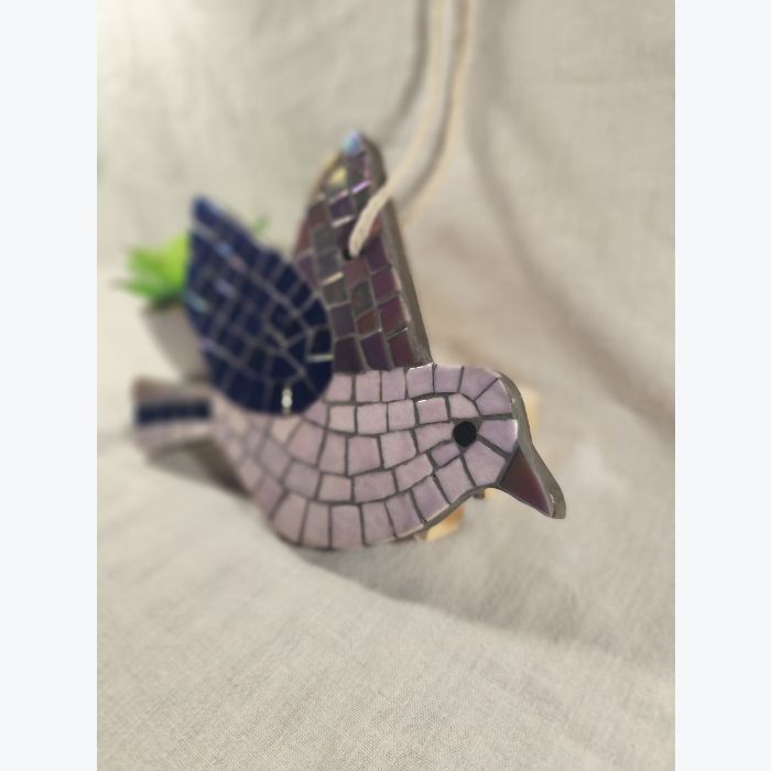 Oiseau décoratif en mosaïque à suspendre