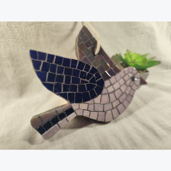 Oiseau décoratif en mosaïque à suspendre