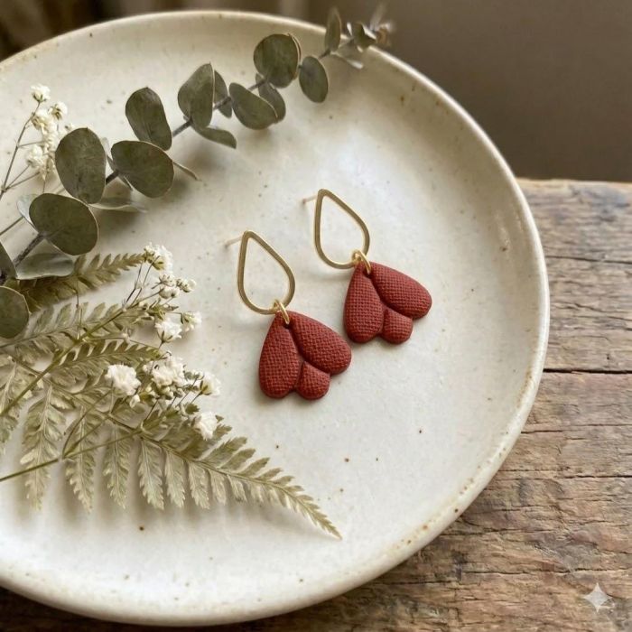 Boucles d’oreilles pendantes femme, argile polymère, bijou bohème chic, effet tissu, cadeau femme original, fait main, créatrice française