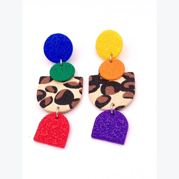 Boucles d’oreilles collection LES INDISCRÈTES , acier inoxydable hypoallergénique, création artisanale，fait main en France en Ardèche