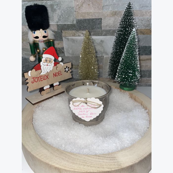 Bougie artisanale beige, parfumée senteur bois de rose