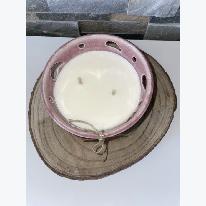 Bougie artisanale rose, parfumée senteur abricot romarin