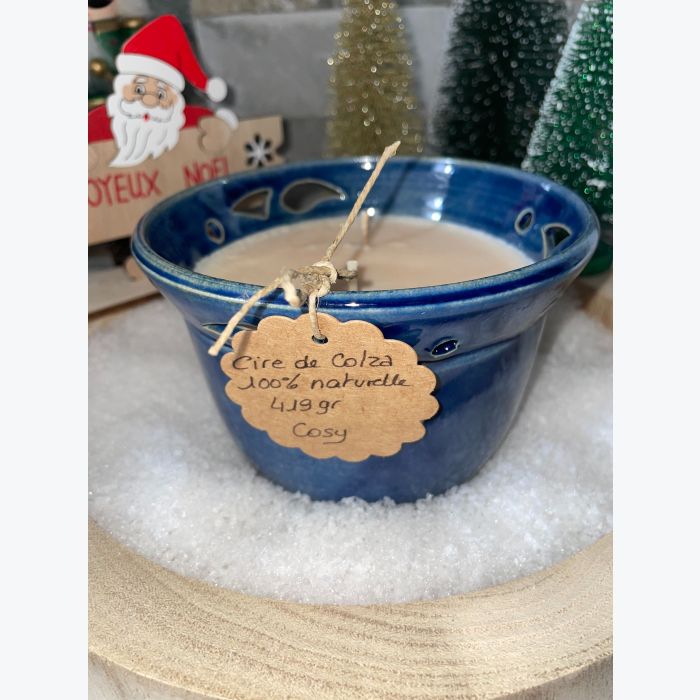 Bougie artisanale bleue, parfumée senteur cosy
