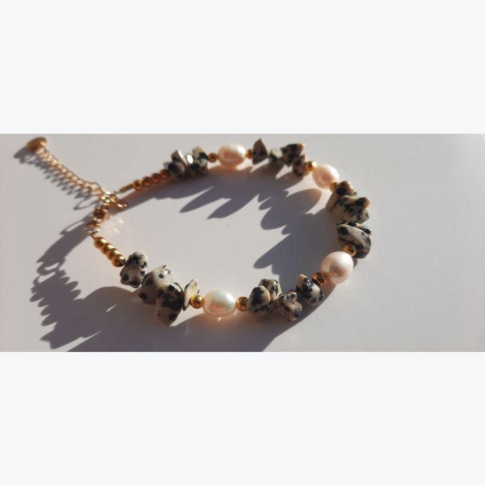 Bracelet en pierres naturelles de jaspe dalmatien et nacre