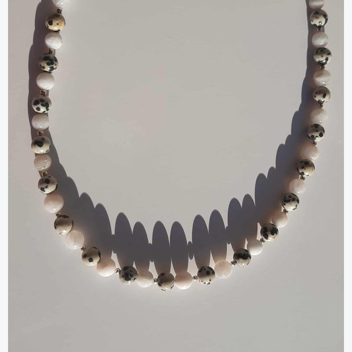 Collier en pierre de lune et jaspe dalmatien