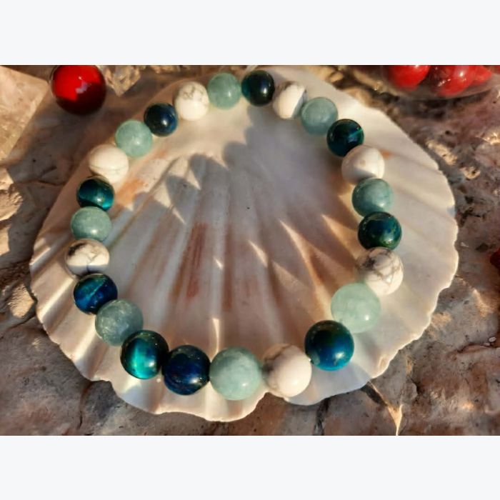 Bracelet en aigue marine, howlite et oeil de tigre bleu