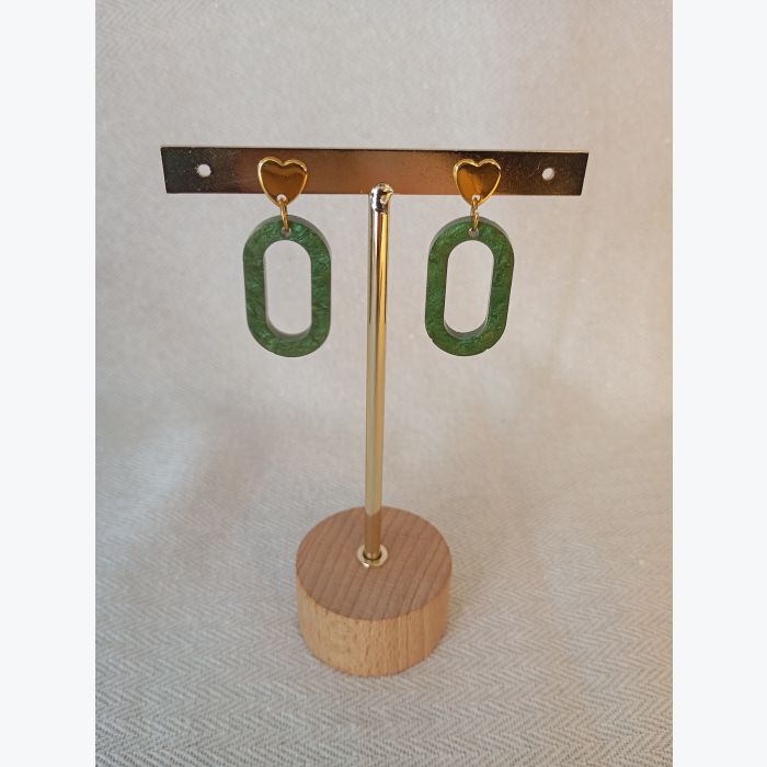 Boucles d'oreilles puce coeur et pampille résine ovale