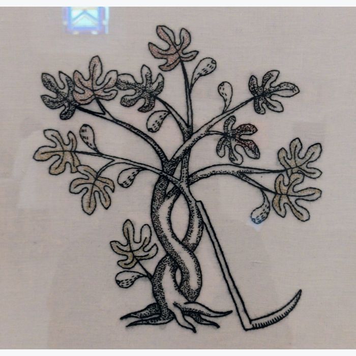 Broderie noire en soie et fil d'or - Persistances
