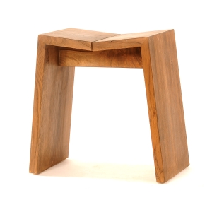 Tabouret Mezenc en bois de noyer