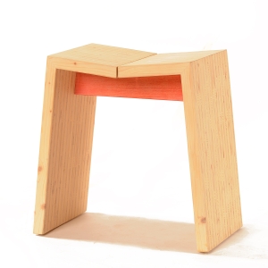 Tabouret Mezenc en bois lamelles épicéa
