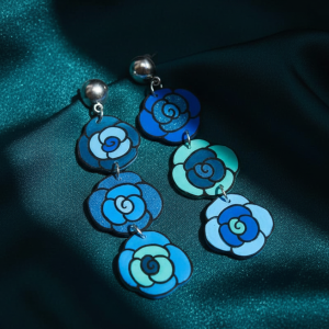 Boucles d'oreilles trois roses longues