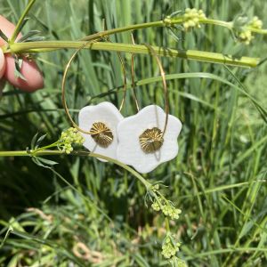 Créoles en porcelaine blanche