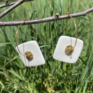 Créoles en porcelaine blanche