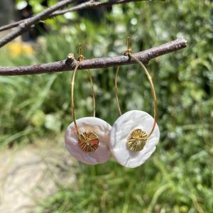 Créoles en porcelaine blanche