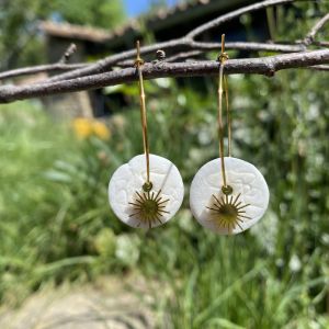 Créoles en porcelaine blanche