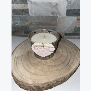Bougie artisanale beige, parfumée senteur bois de rose