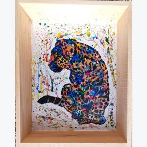 Tableau jaguard sur caisse de vin en bois