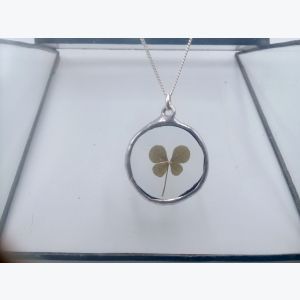 Collier Trèfle à 4 feuilles en verre et argent