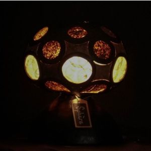 Sculpture Végétale Lumineuse à base de Calebasse "Sphère"