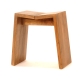 Tabouret Mezenc en bois de noyer