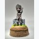 Diorama Baby Groot – Figurine artisanale inspirée des Gardiens de la Galaxie